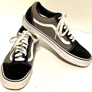 VANS Unisex Off The Wall Old Skool Black & Gray Suede/Canvas  Sz 8Men 9.5 womens